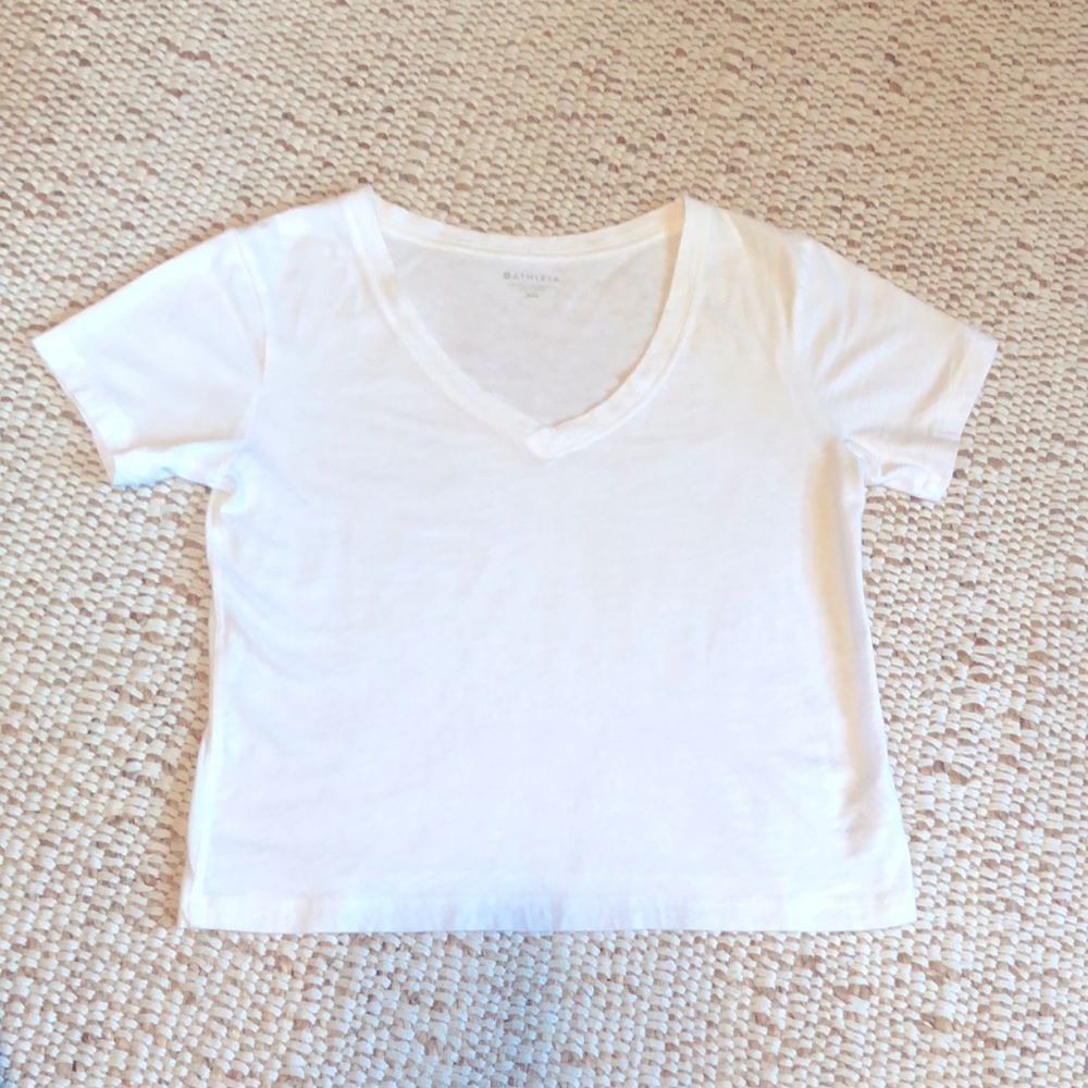Athleta Cropped V-Neck T-Shirt